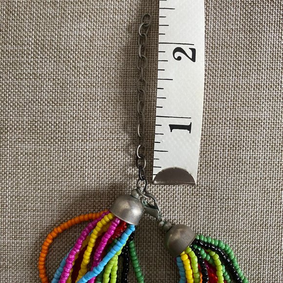 Multicolor Beaded Necklace - Picture 3 of 3